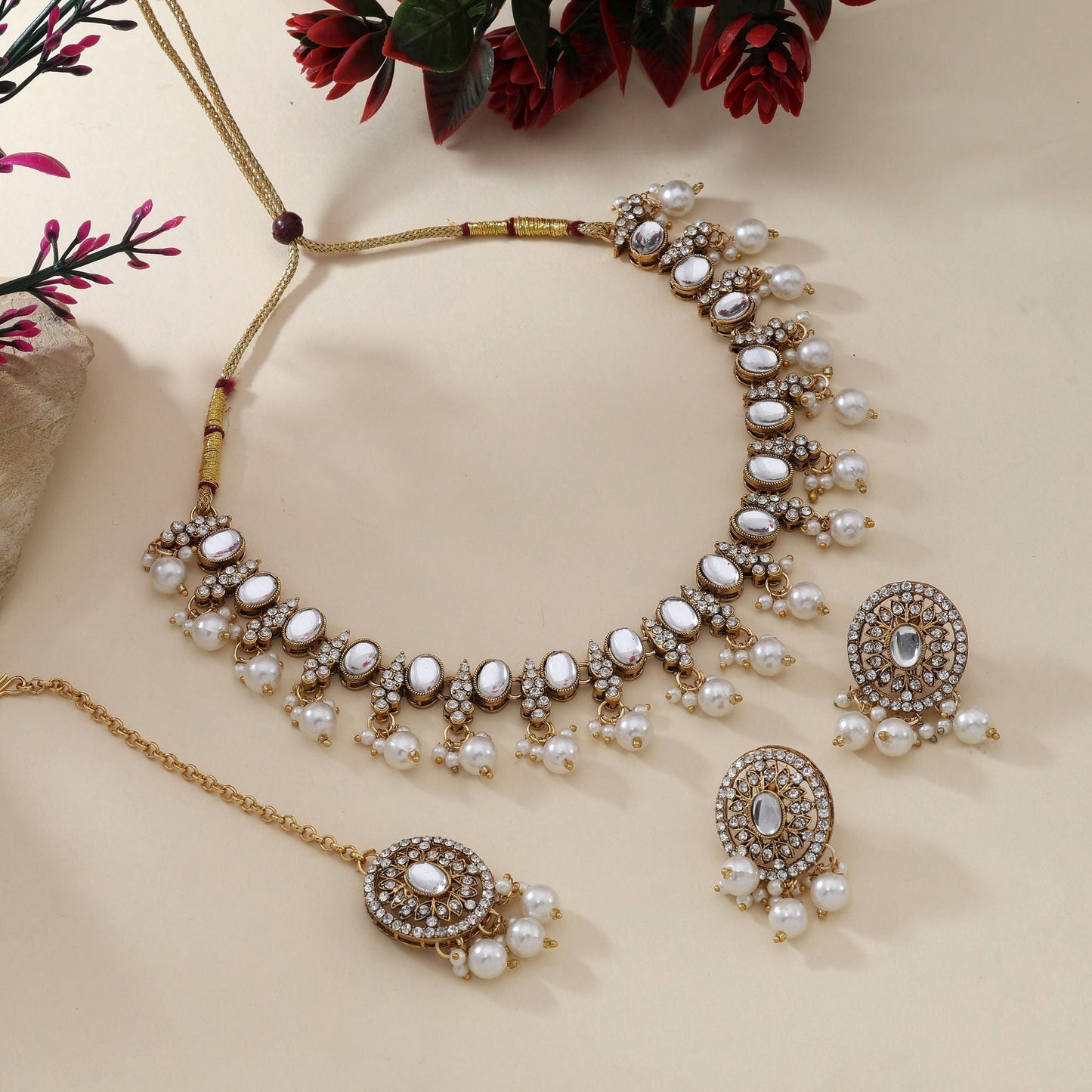 Classy White Color Kundan Necklace Set For Elegant Festive Occasions