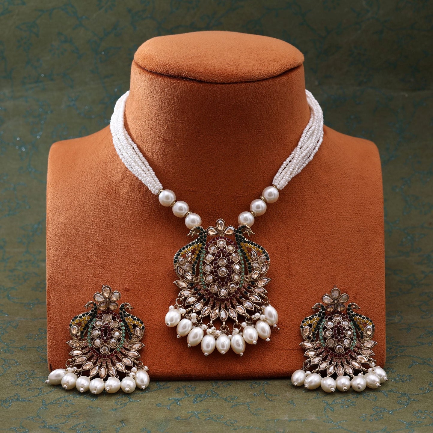 Stylish Multi Color Kundan Necklace Set Ideal For Festive And Cultural Looks