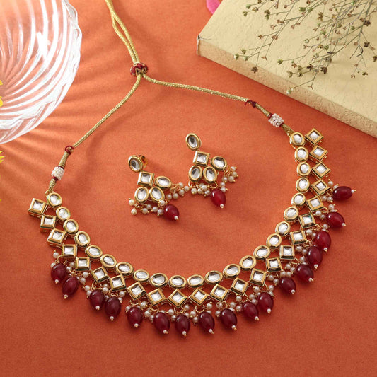 Maroon Color Antique Finish Designer Gold Tone Kundan Necklace Set For Traditional Occasions