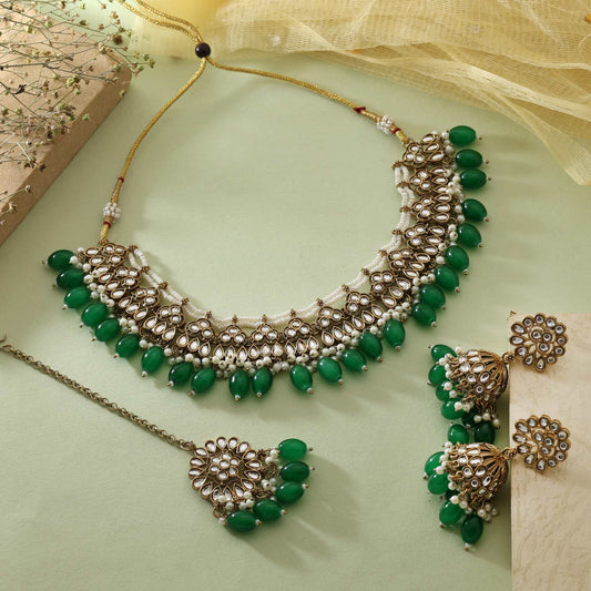 Green Color Polished Royal Look Wedding Wear Kundan Necklace Set For Traditional Outfits