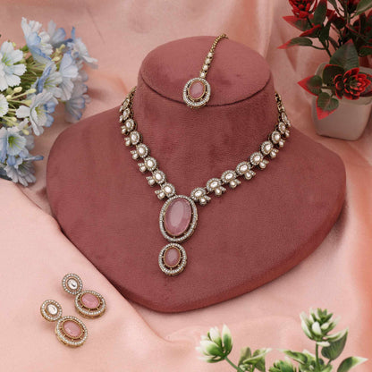 Zartrosafarbenes Kundan-Halsketten-Set – ideal für sanfte und charmante Hochzeits-Looks
