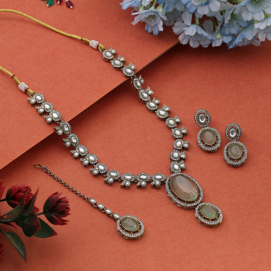 Subtle Off White Color Kundan Necklace Set Perfect For Minimal Yet Radiant Styling