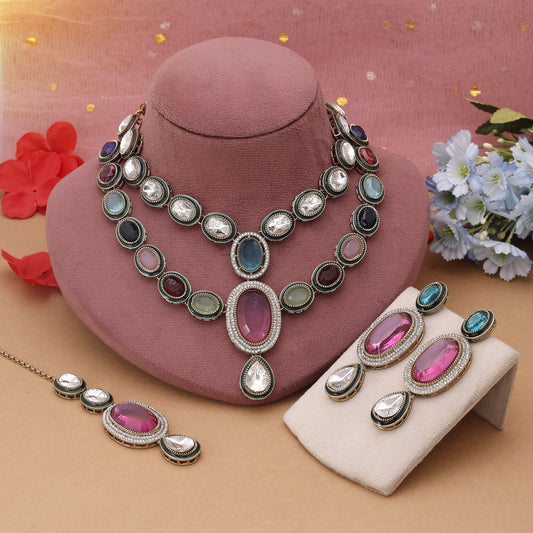 Multi Color Kundan Necklace Set Featuring Rich Detailing For Celebrations