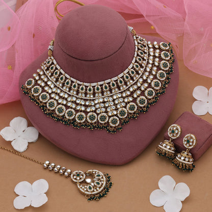 Green Color Kundan Necklace Set With Elegant Festive Ethnic Traditional Design