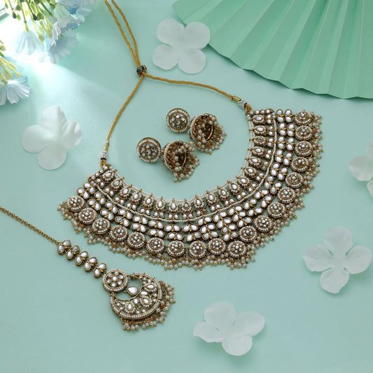 White Color Kundan Necklace Set With Classic Traditional Wedding Jewelry Look