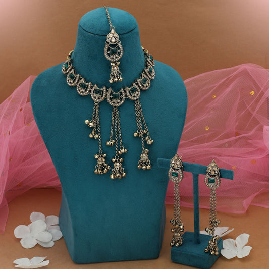 Green Color Kundan Necklace Set Traditional Bridal Ethnic Statement Jewelry Design