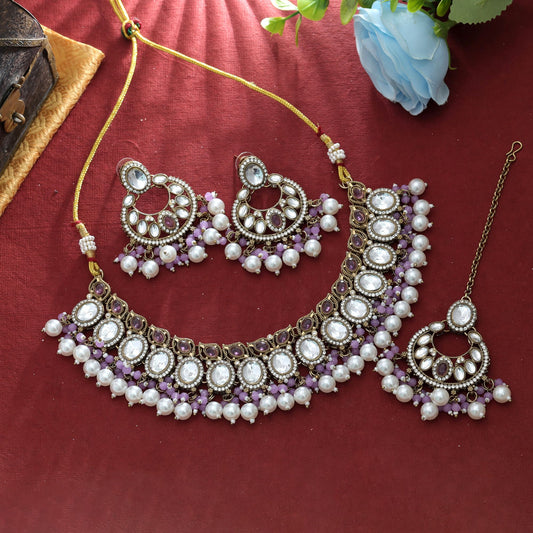 Elegantes hellviolettes Kundan-Halsketten-Set, traditionelle Braut-Designkollektion