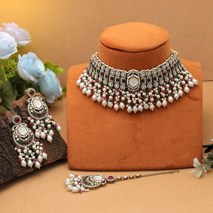Unique Rani Green Color Choker Kundan Necklace Set Premium Collection