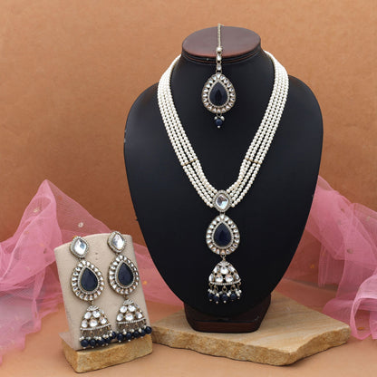 Stilvolles Kundan-Halsketten-Set in Blau, moderne Party-Kollektion