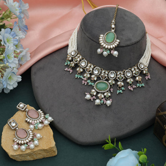 Designer Pista Grüne Halsband-Kundan-Halskette für festliche Anlässe