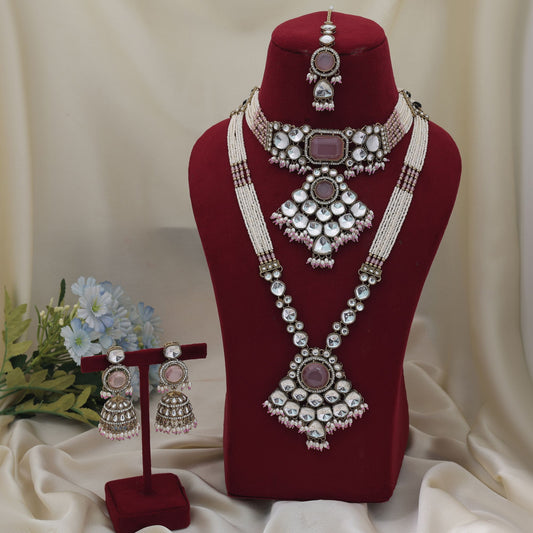 Wunderschönes, langes und eng anliegendes Kundan-Halsketten-Set in Hellrosa für Hochzeiten