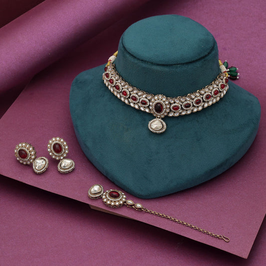 Stilvolles rotes Choker-Kundan-Halsketten-Set für festliche traditionelle Partymode