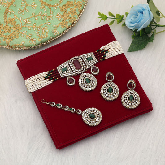 Designer Maroon & Green Color Choker Kundan Necklace Set For Festivals