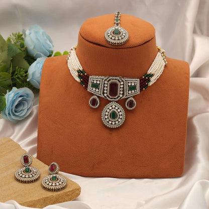 Designer Maroon & Green Color Choker Kundan Necklace Set For Festivals