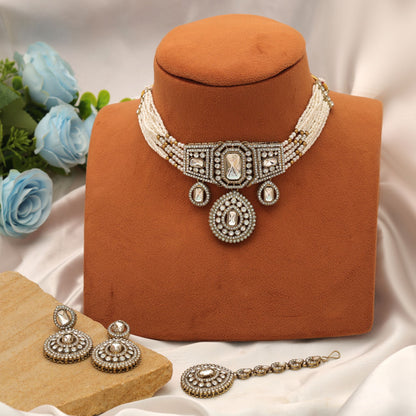 Royal White Color Choker Kundan Necklace Set For Wedding Festive Collection