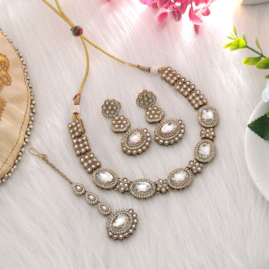 Charming White Color Kundan Necklace Set For Elegant Bridal Party Wear