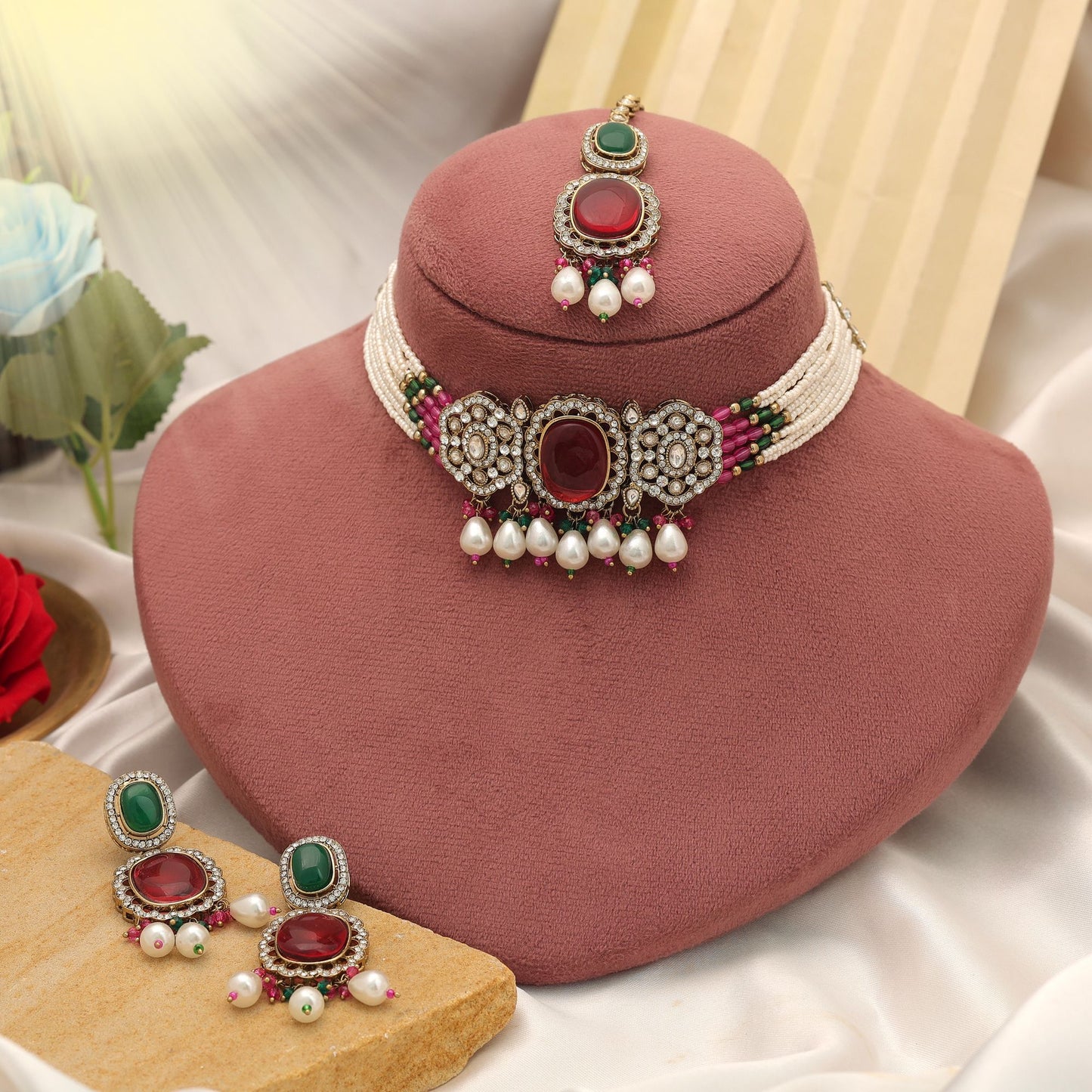 Royal Rani & Green Color Choker Kundan Necklace Set With Ethnic Touch