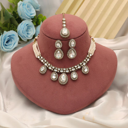 Beautiful White Color Kundan Necklace Set For Traditional Wedding Party Wear