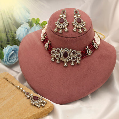 Elegant Maroon Color Choker Kundan Necklace Set With Traditional Bridal Artwork