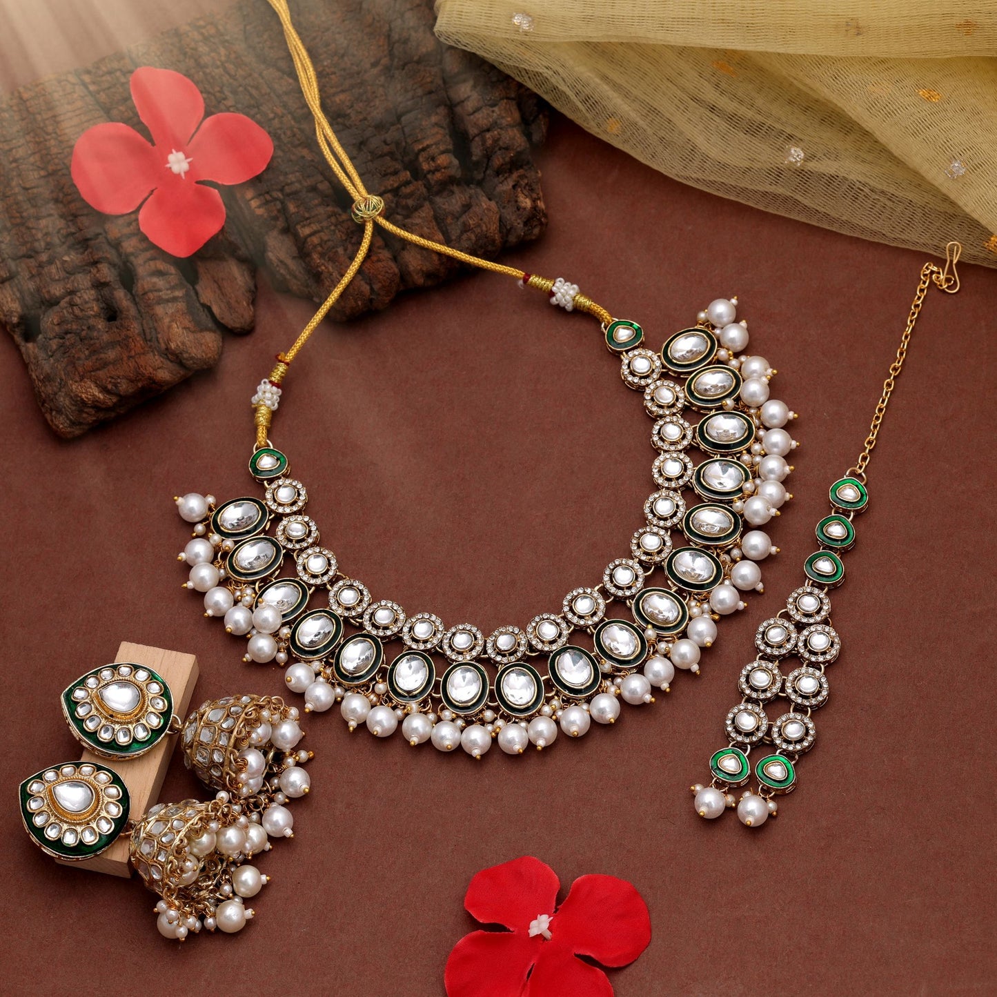 Charming White Color Kundan Necklace Set For Festive Ethnic Party Occasions