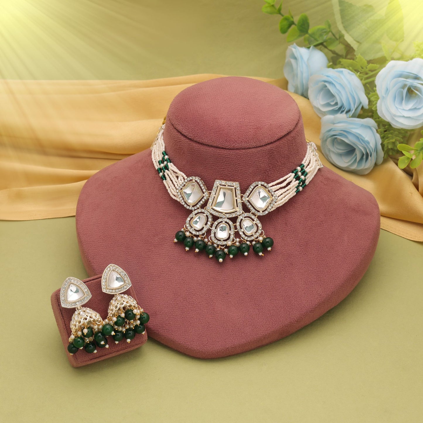 Stylish Green Color Choker Kundan Necklace Set With Elegant Traditional Design