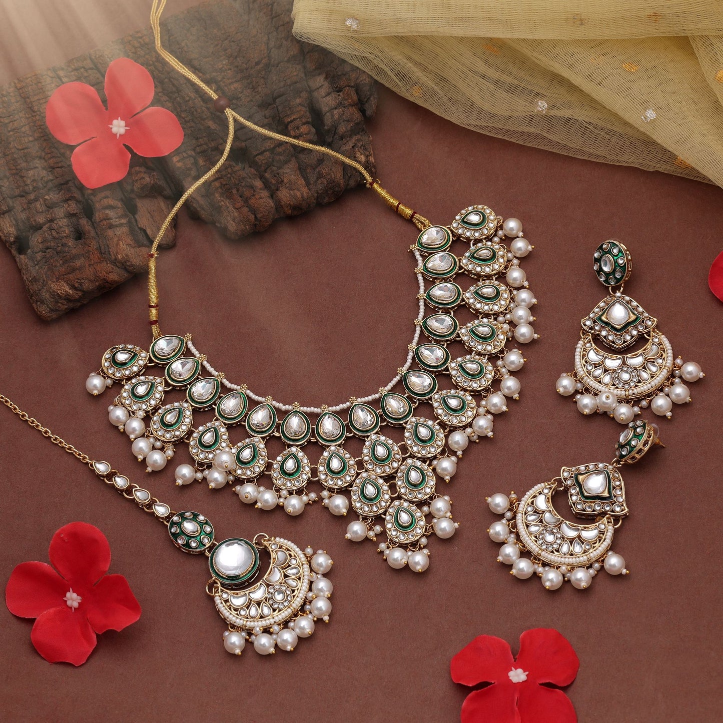 Elegant White Color Kundan Necklace Set With Traditional Festive Fashion Look