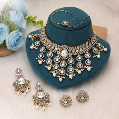 Luxury White Color Kundan Necklace Set With Elegant Jewellery Rani Haar Collection