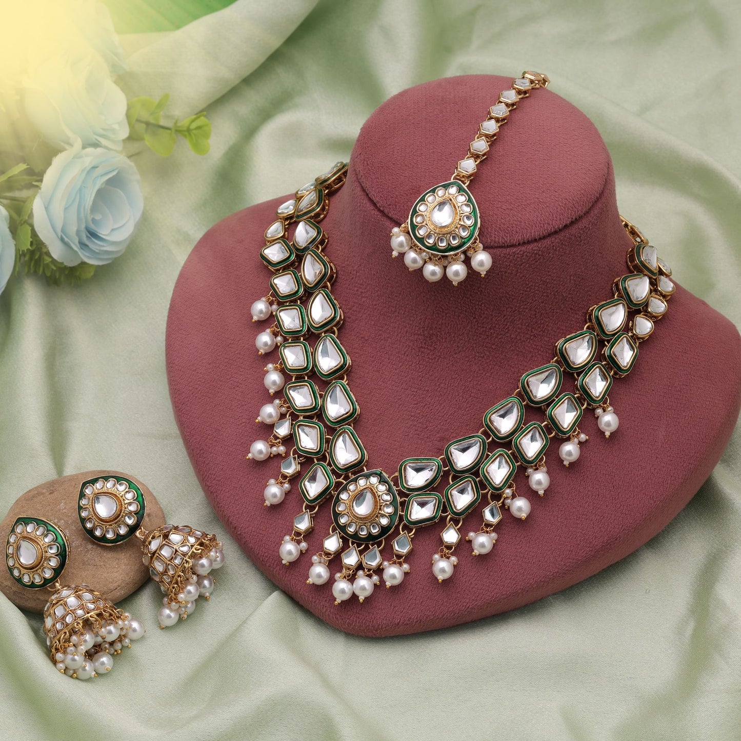 Gold Plated Kundan Necklace Set with Elegant Traditional Bridal Jewelry Design