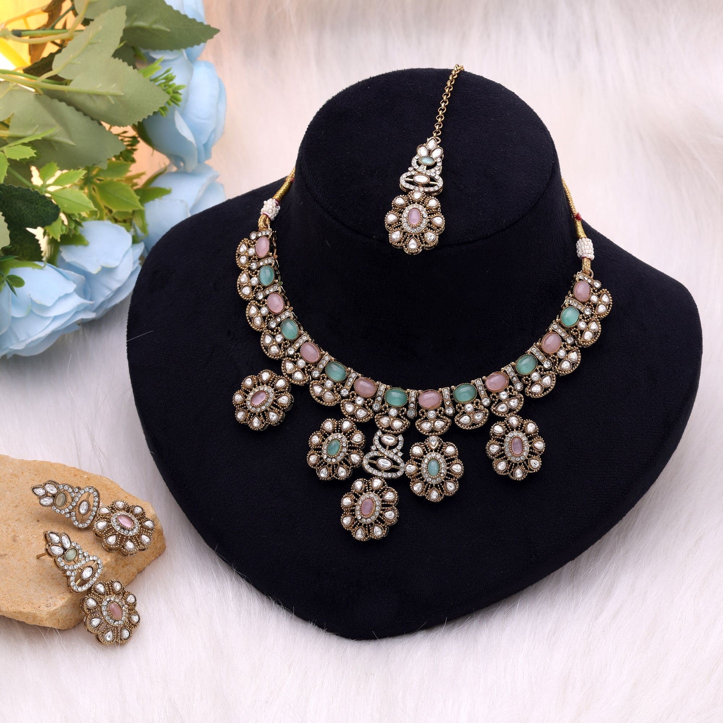 Light Pink & Light Green Color Kundan Jewellery Set with Elegant Festive Style