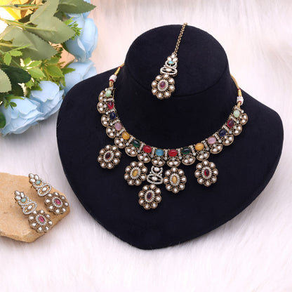 Multi Color Kundan Jewellery Set Featuring Beautiful Traditional Designer Jewelry Look