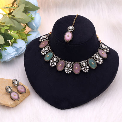 Light Pink Color Kundan Jewellery Set with Beautiful Designer Wedding Appeal