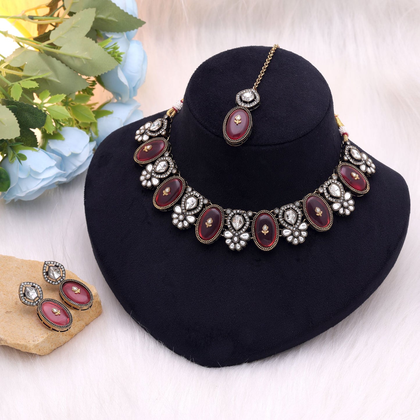 Maroon Color Kundan Jewellery Set Featuring Classic Traditional Fashion Jewelry Style
