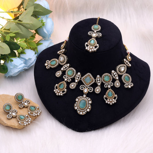 Light Green Color Kundan Jewellery Set Featuring Beautiful Ethnic Fashion Style