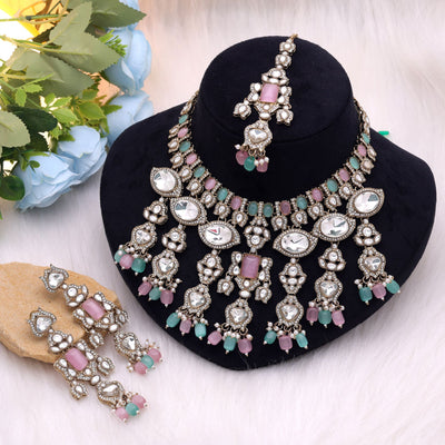 Kundan Sets