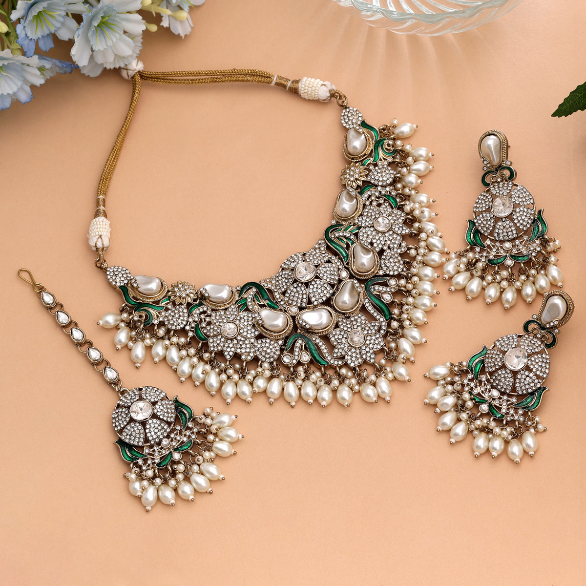 Pristine Crystal White Color Turkish Kundan Necklace Set For Sophisticated Functions