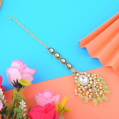 Gorgeous Pista Green Color Kundan Maang Tikka Crafted for Brides, Parties, and Celebrations