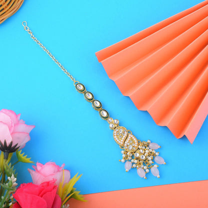 Beautiful Pink Color Kundan Maang Tikka Crafted with Premium Artistic Detailing for Wedding Wear