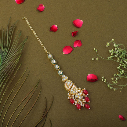 Elegant Red Color Kundan Maang Tikka Crafted for Weddings, Parties, and Indian Cultural Events