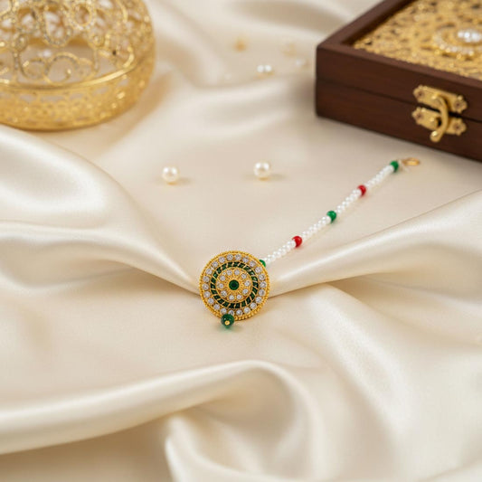 Green Color Kundan Maang Tikka With Elegant Traditional Cultural Appeal