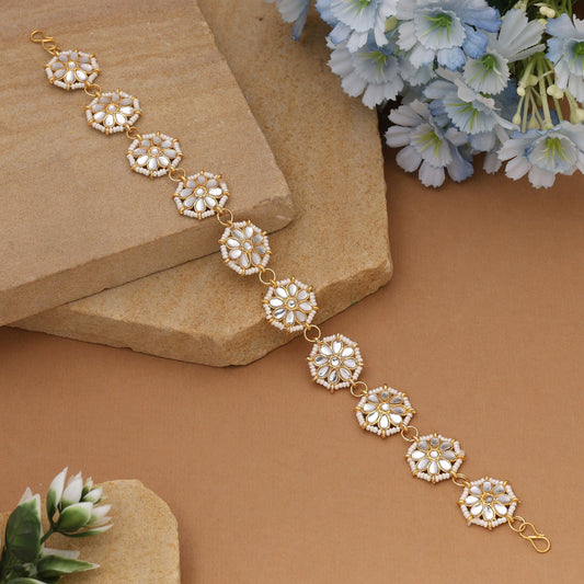White Color Kundan Matha Patti Suitable For Bridal Wear And Festive Celebrations