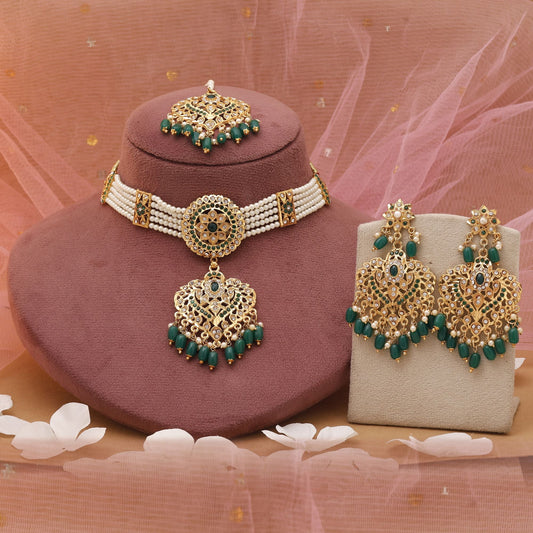 Green Color Choker Rajputi Jewellery Rani Haar Featuring Regal Craftsmanship