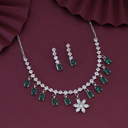 Chic Green Color Stone Necklace Set Perfect For Traditional Festive Wear