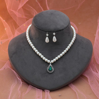 Green Color Stone Necklace Set Stylish Ethnic Traditional Jewelry Design