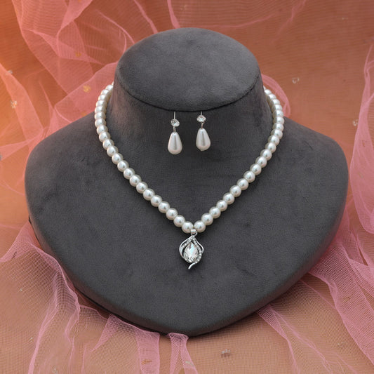 White Color Stone Necklace Set Elegant Bridal Style Jewelry Design