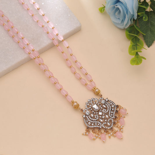 Light Pink Color Stone Necklace with Graceful Decorative Stone Pattern