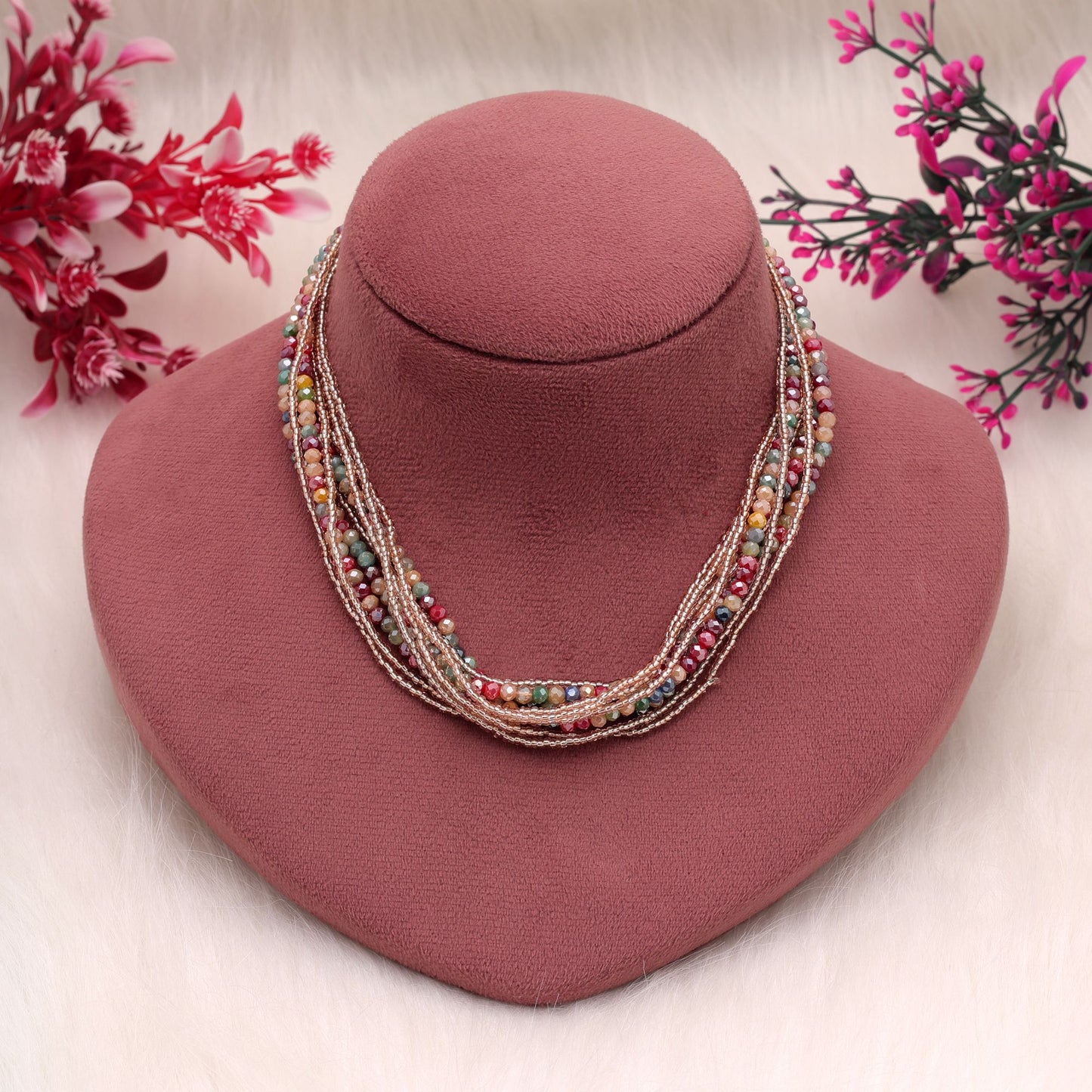 Multi Color Magnetic Beaded Necklace with Attractive Modern Fashion Design