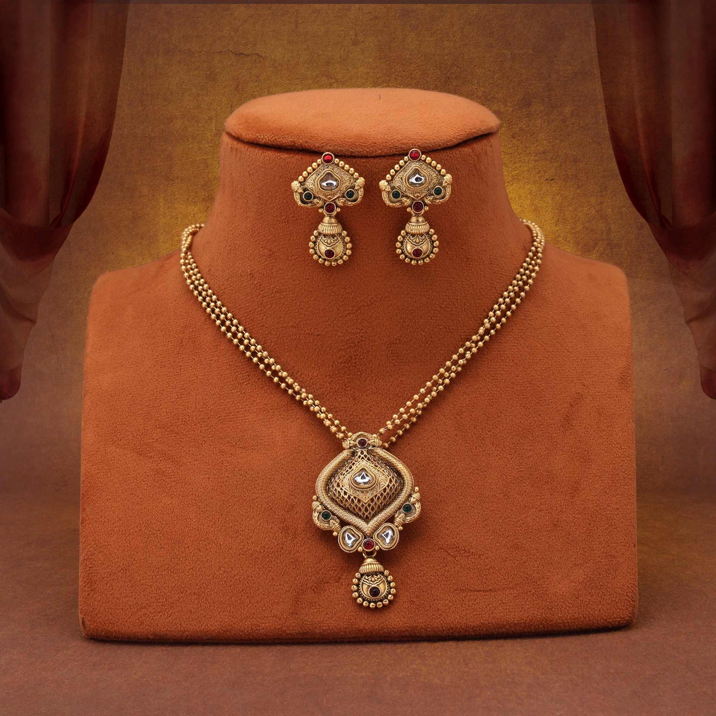 Regal Rani And Green Color Dual Tone Matte Gold Necklace Set For Occasions
