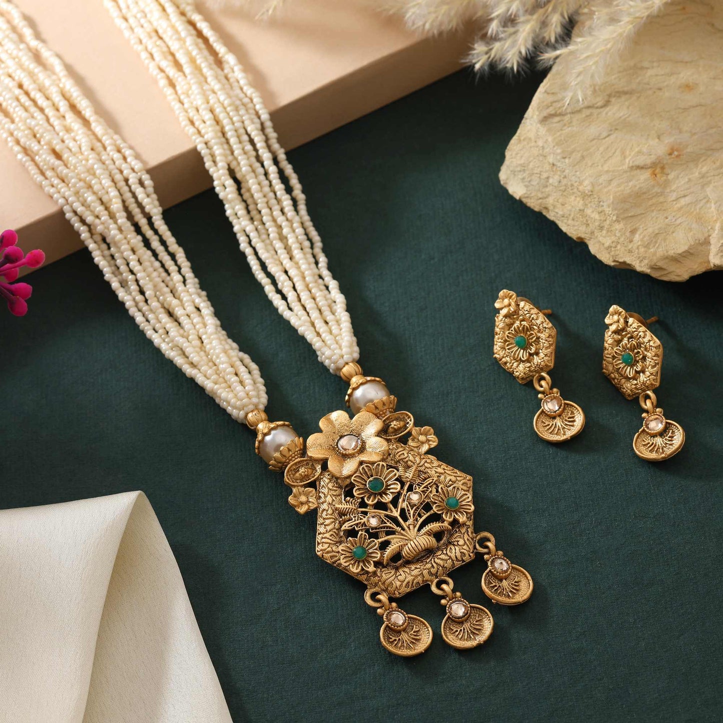 Exquisite Green Color Ethnic Inspired Matte Gold Necklace Set For Traditional Look