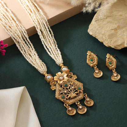 Exquisite Green Color Ethnic Inspired Matte Gold Necklace Set For Traditional Look
