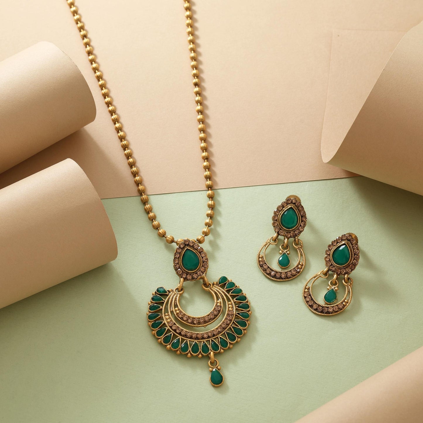 Shimmering Green Color Matte Gold Necklace Set Highlighting Exquisite Meena Work